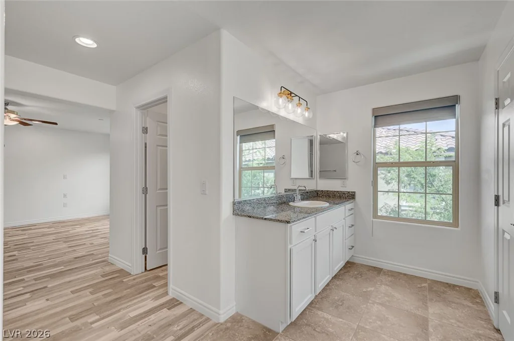 6124 Scarlet Leaf, Las Vegas, NV 89148