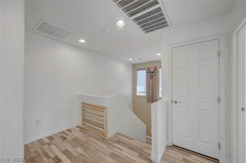 6124 Scarlet Leaf, Las Vegas, NV 89148