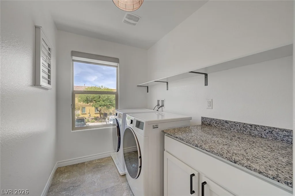 6124 Scarlet Leaf, Las Vegas, NV 89148
