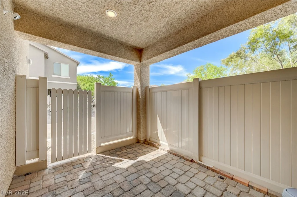 6124 Scarlet Leaf, Las Vegas, NV 89148