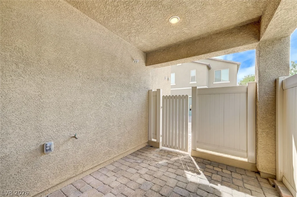 6124 Scarlet Leaf, Las Vegas, NV 89148