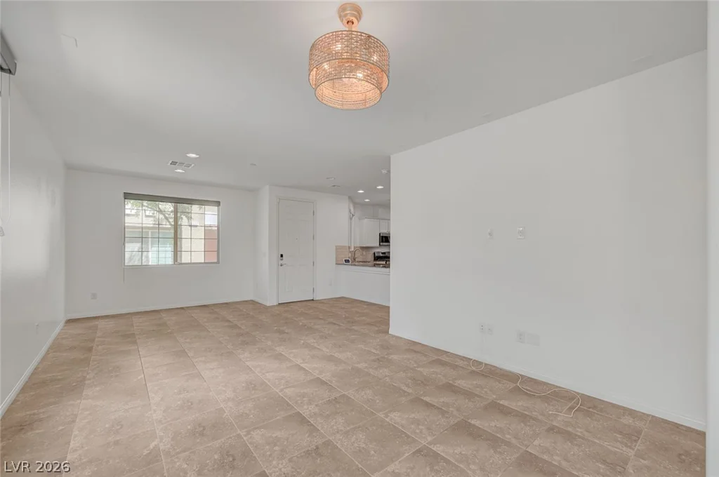 6124 Scarlet Leaf, Las Vegas, NV 89148