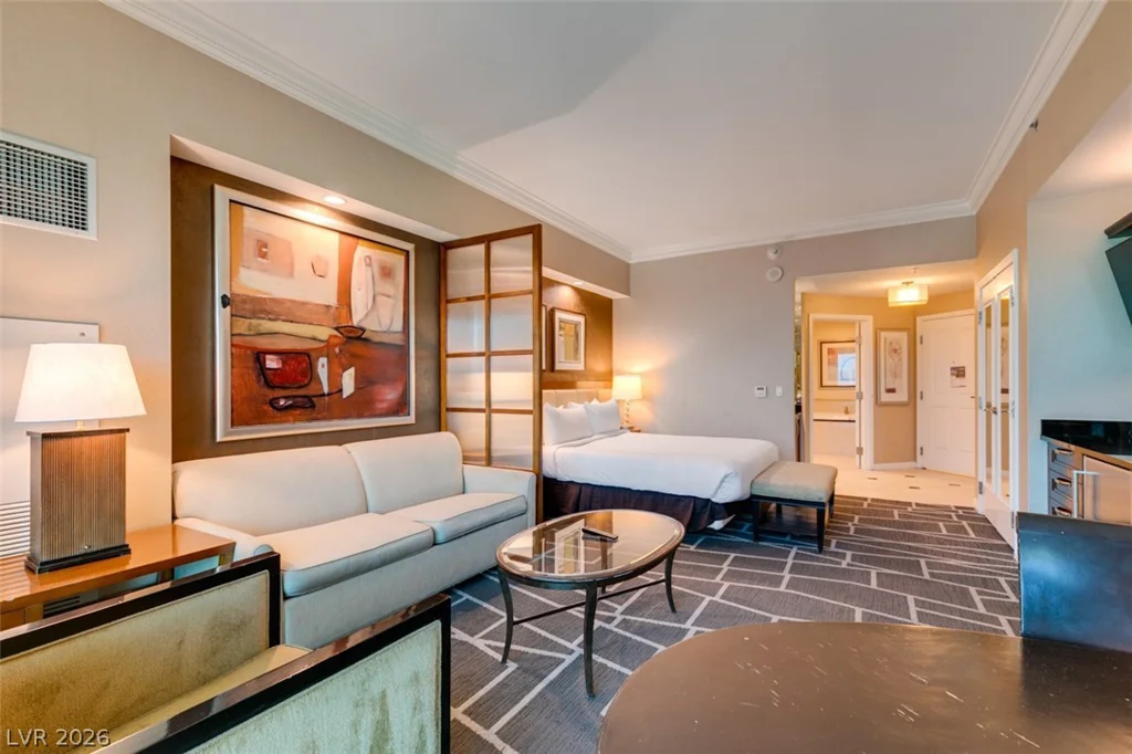 125 HARMON, Las Vegas, NV 89109