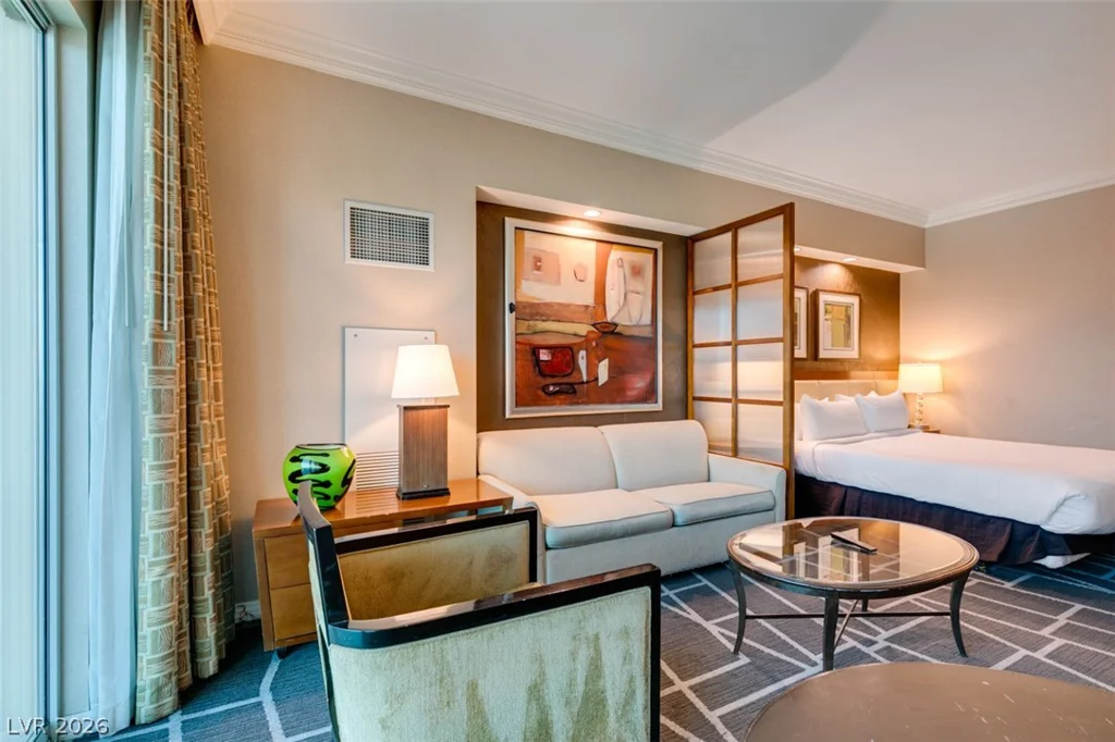 125 HARMON, Las Vegas, NV 89109