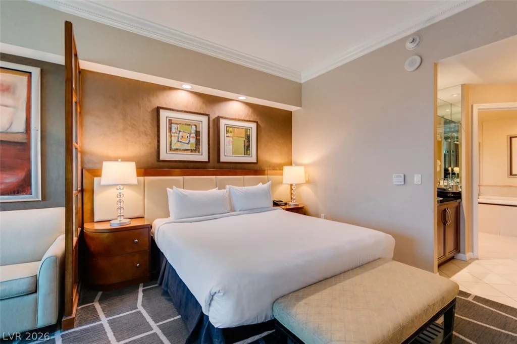 125 HARMON, Las Vegas, NV 89109