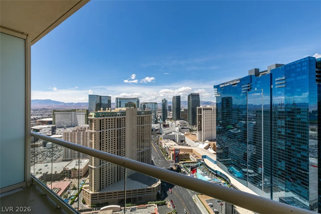 125 HARMON, Las Vegas, NV 89109