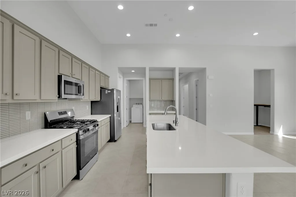 , Henderson, NV 89011