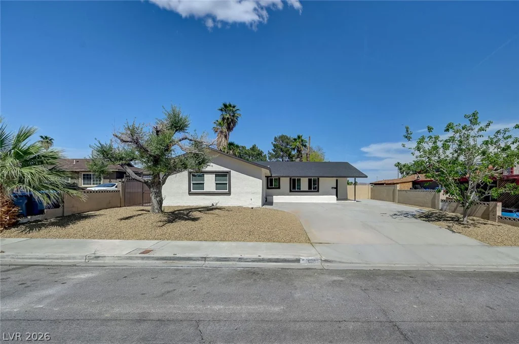 4010 Syracuse, Las Vegas, NV 89121