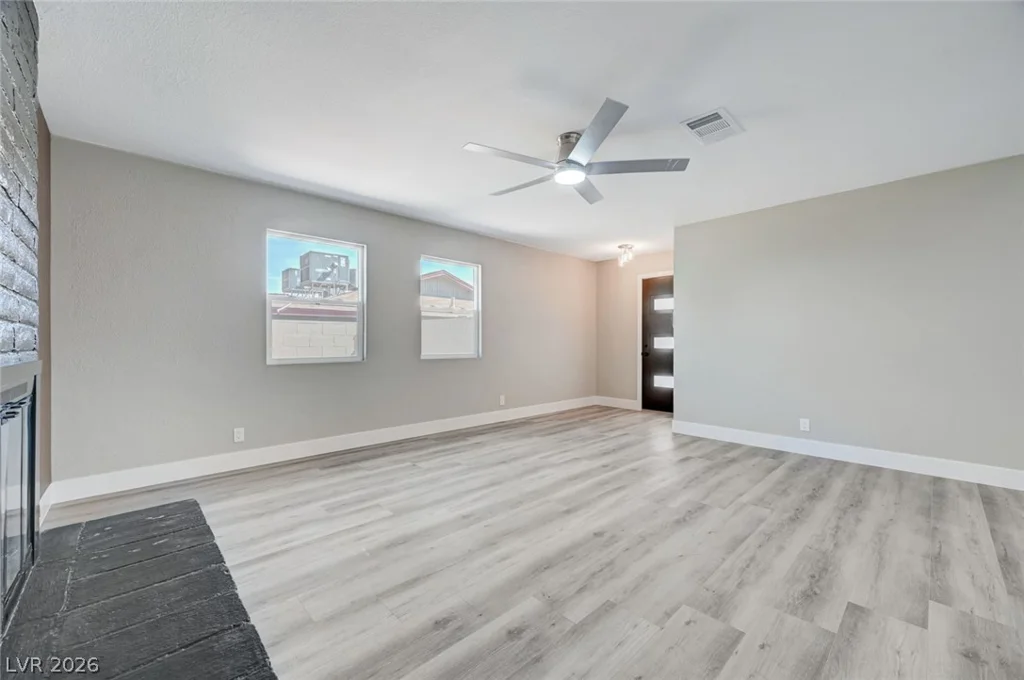 4010 Syracuse, Las Vegas, NV 89121