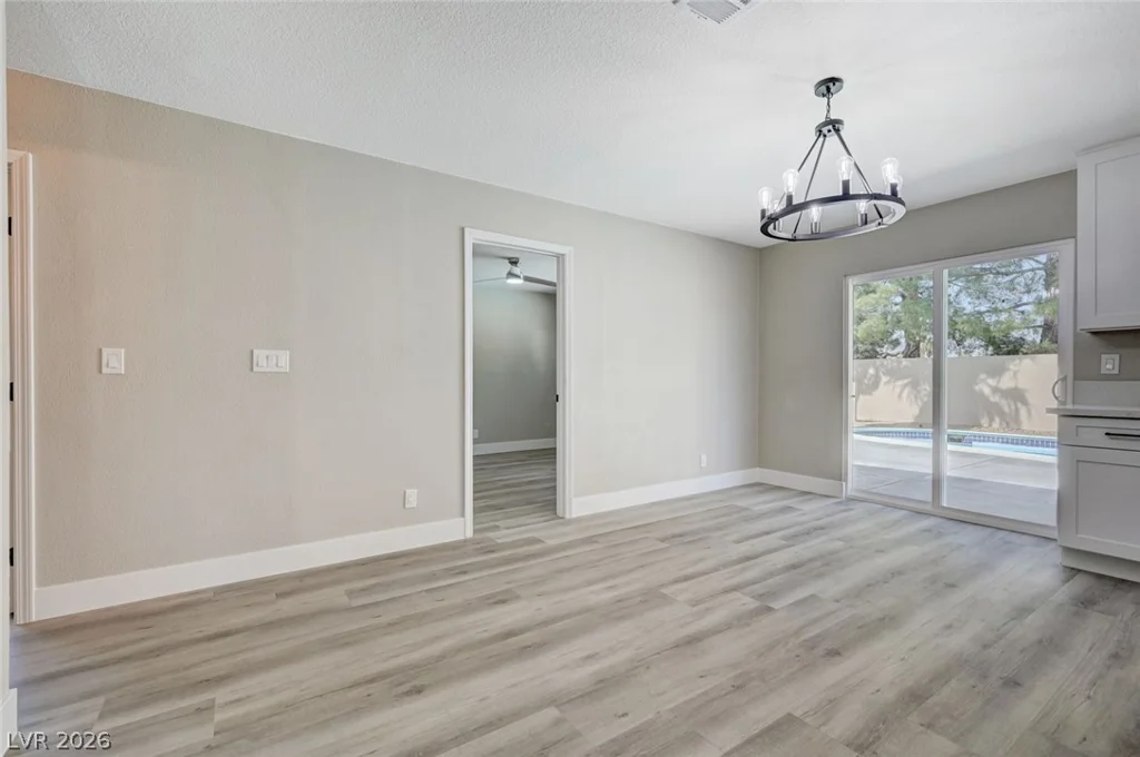 4010 Syracuse, Las Vegas, NV 89121
