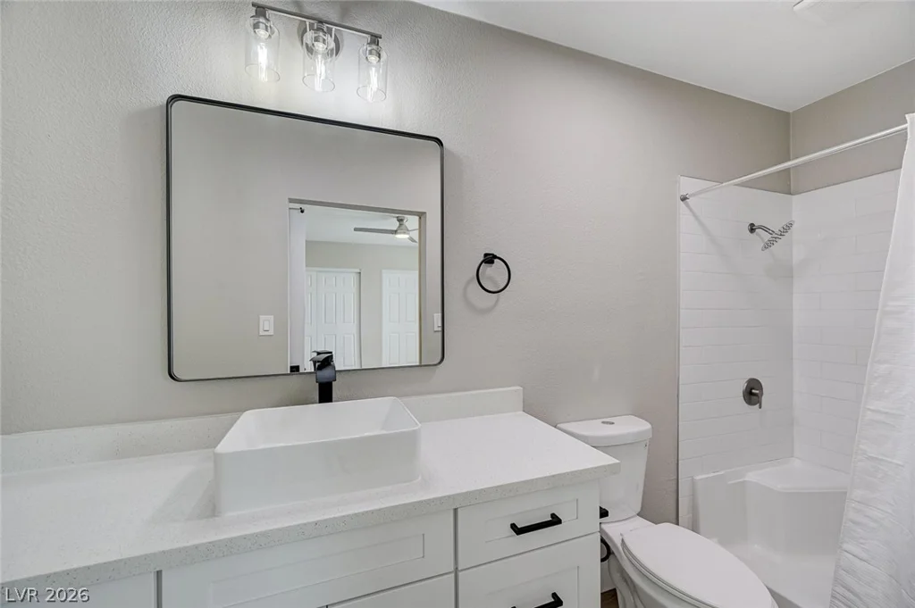 4010 Syracuse, Las Vegas, NV 89121