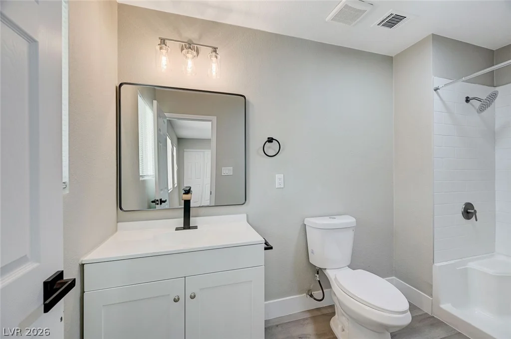 4010 Syracuse, Las Vegas, NV 89121