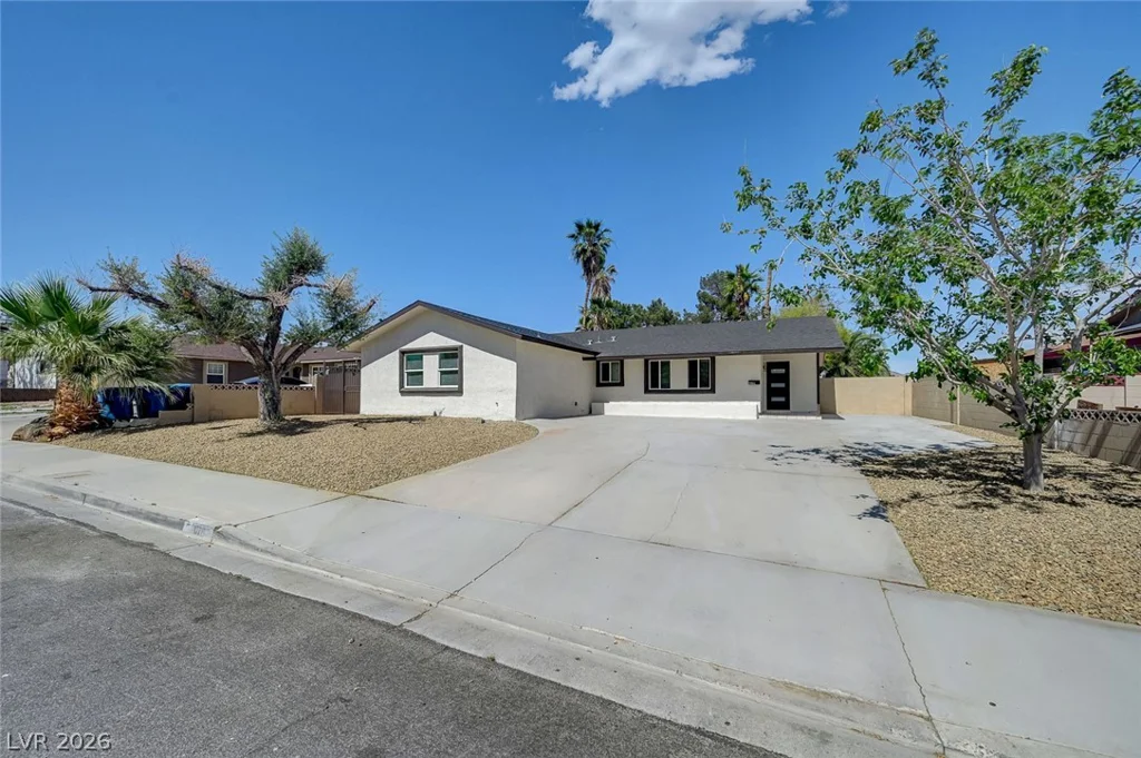 4010 Syracuse, Las Vegas, NV 89121