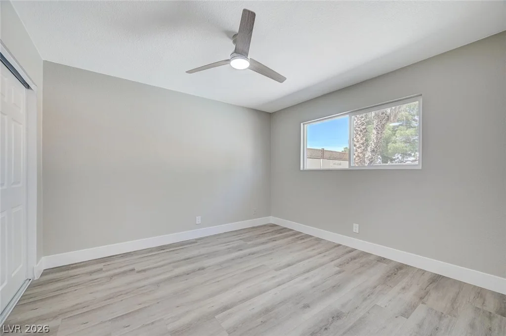 4010 Syracuse, Las Vegas, NV 89121