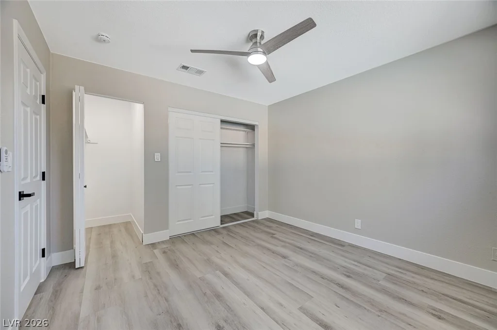 4010 Syracuse, Las Vegas, NV 89121