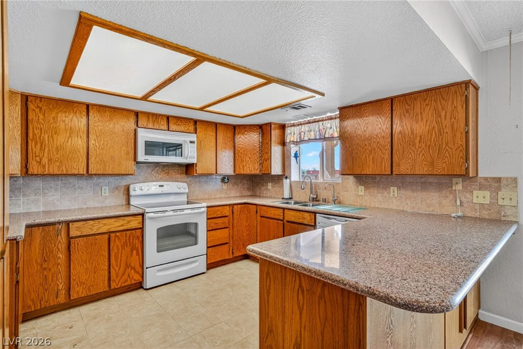 3030 Paiute, Pahrump, NV 89061