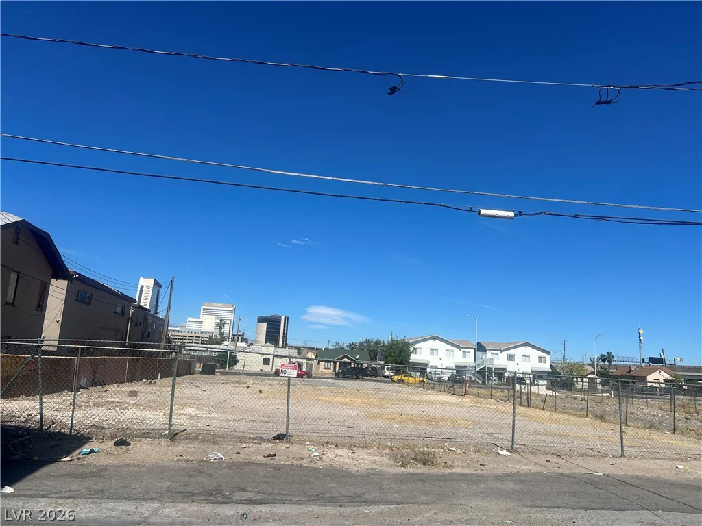 310 9th, Las Vegas, NV 89101