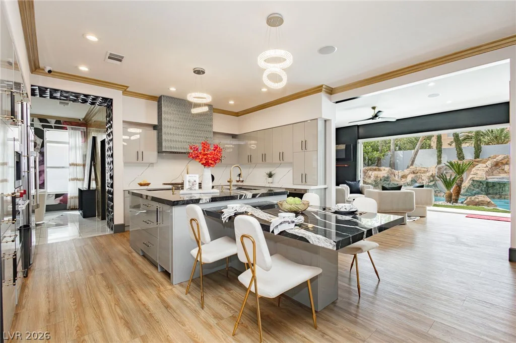 9498 Malasana, Las Vegas, NV 89147
