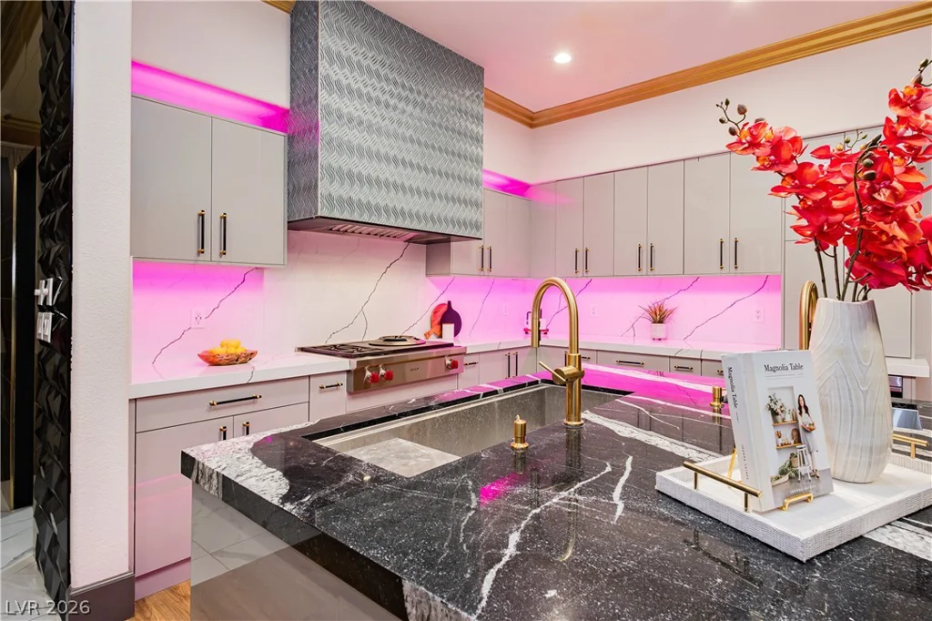 9498 Malasana, Las Vegas, NV 89147