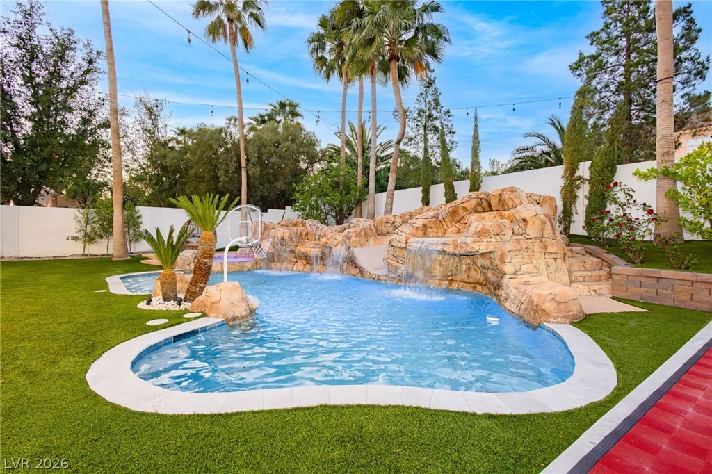 9498 Malasana, Las Vegas, NV 89147
