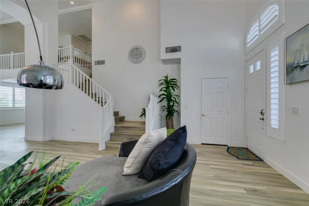 292 White Bluffs, Las Vegas, NV 89148