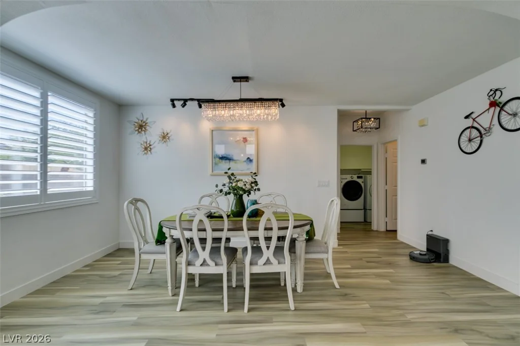 292 White Bluffs, Las Vegas, NV 89148