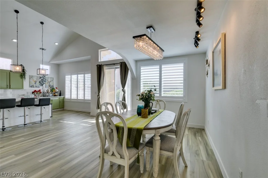 292 White Bluffs, Las Vegas, NV 89148
