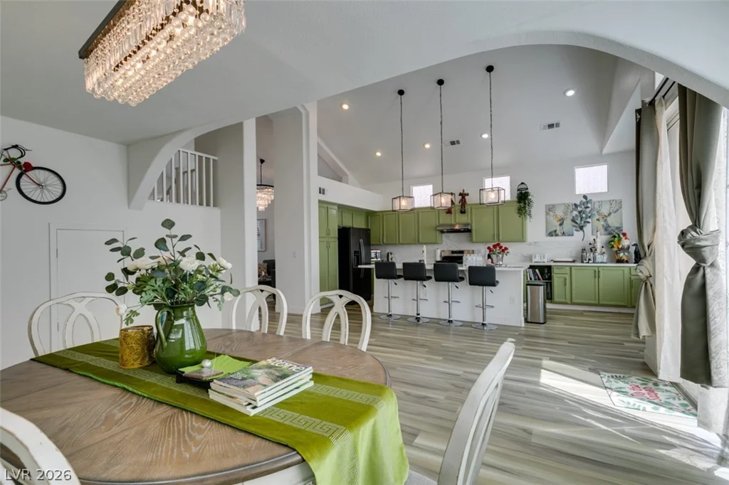 292 White Bluffs, Las Vegas, NV 89148