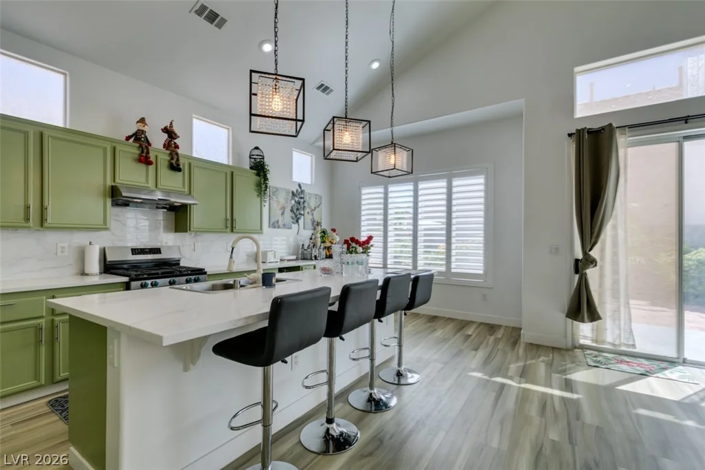292 White Bluffs, Las Vegas, NV 89148