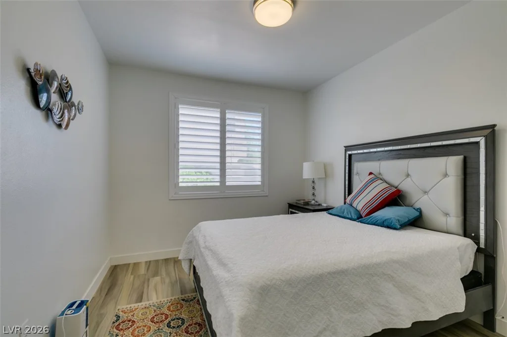 292 White Bluffs, Las Vegas, NV 89148