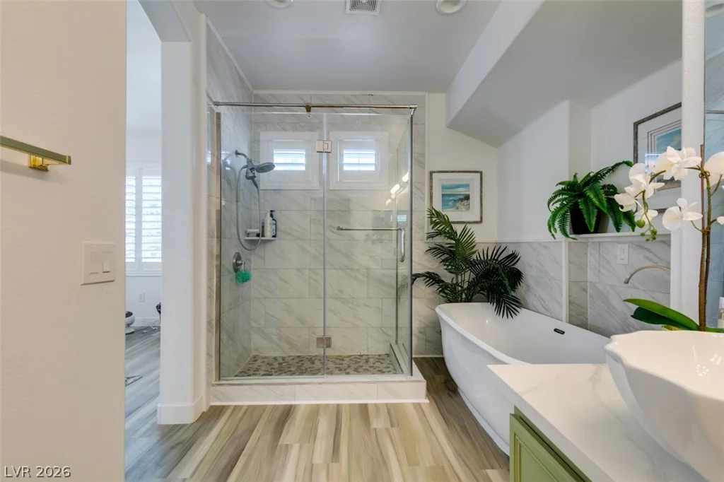 292 White Bluffs, Las Vegas, NV 89148