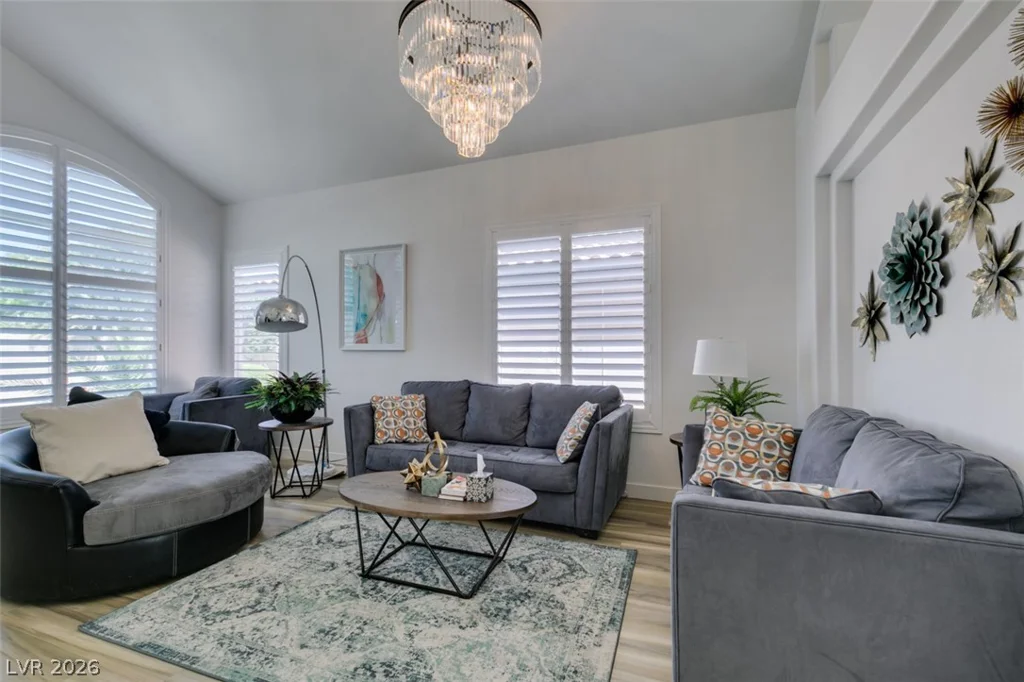 292 White Bluffs, Las Vegas, NV 89148
