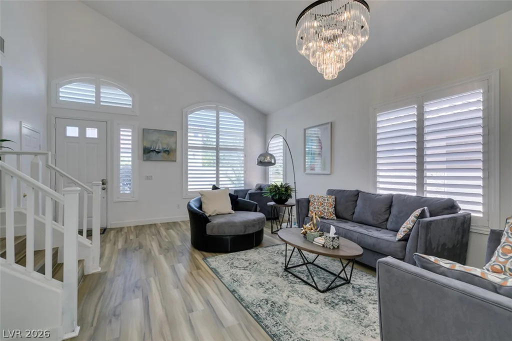 292 White Bluffs, Las Vegas, NV 89148
