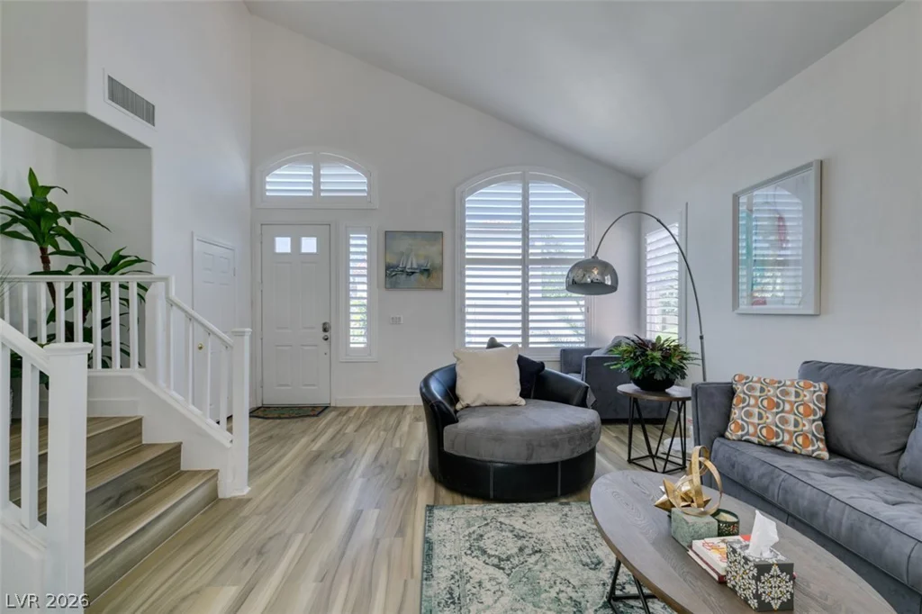 292 White Bluffs, Las Vegas, NV 89148