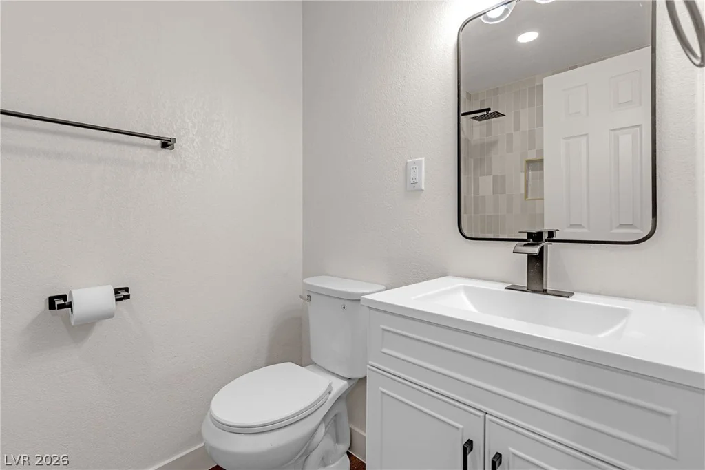 729 Van Ert, North Las Vegas, NV 89030