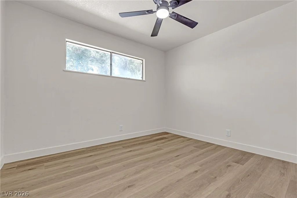 729 Van Ert, North Las Vegas, NV 89030