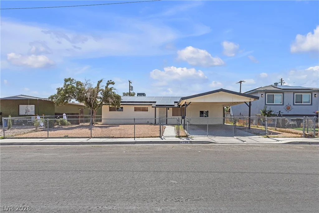 729 Van Ert, North Las Vegas, NV 89030