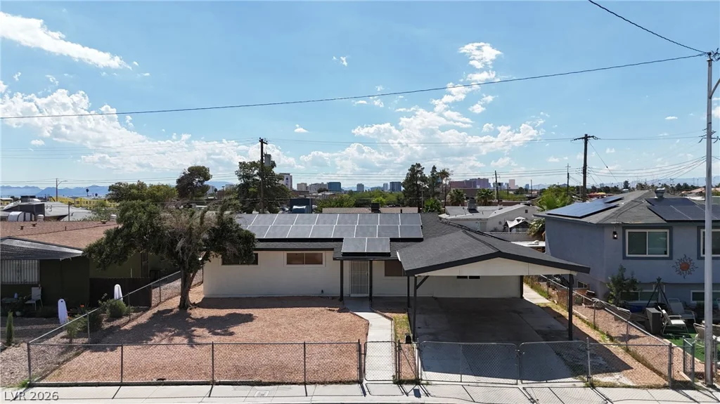 729 Van Ert, North Las Vegas, NV 89030