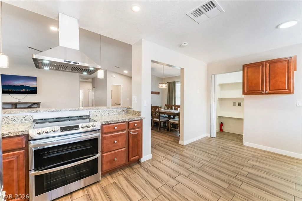 4890 Utah, Las Vegas, NV 89104