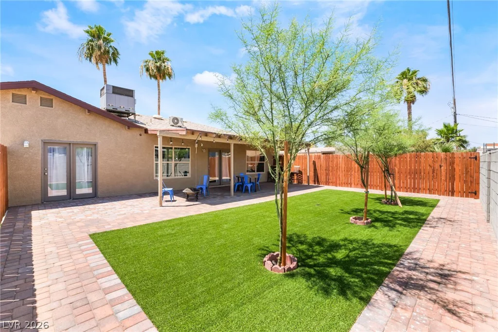 4890 Utah, Las Vegas, NV 89104