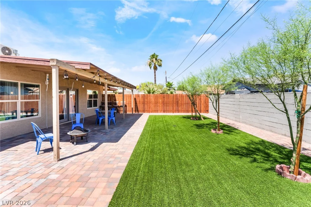 4890 Utah, Las Vegas, NV 89104
