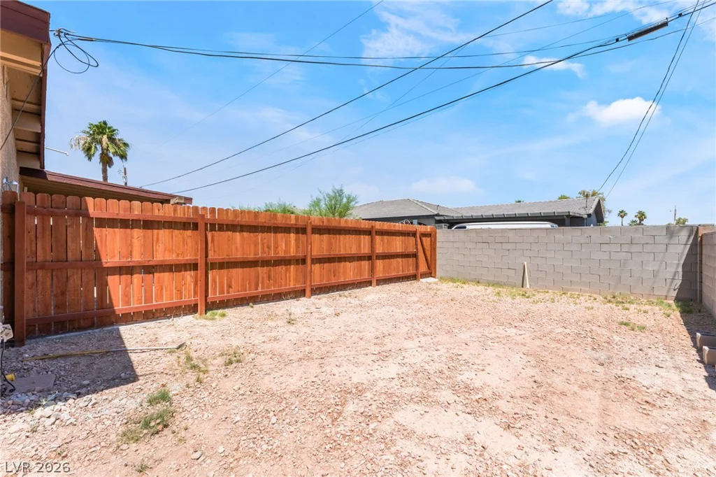 4890 Utah, Las Vegas, NV 89104