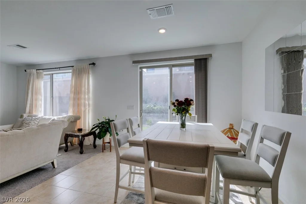 10347 Restless River, Las Vegas, NV 89141