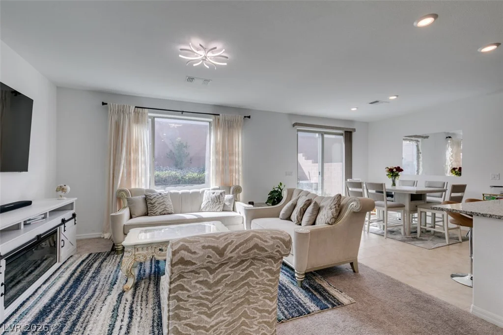 10347 Restless River, Las Vegas, NV 89141