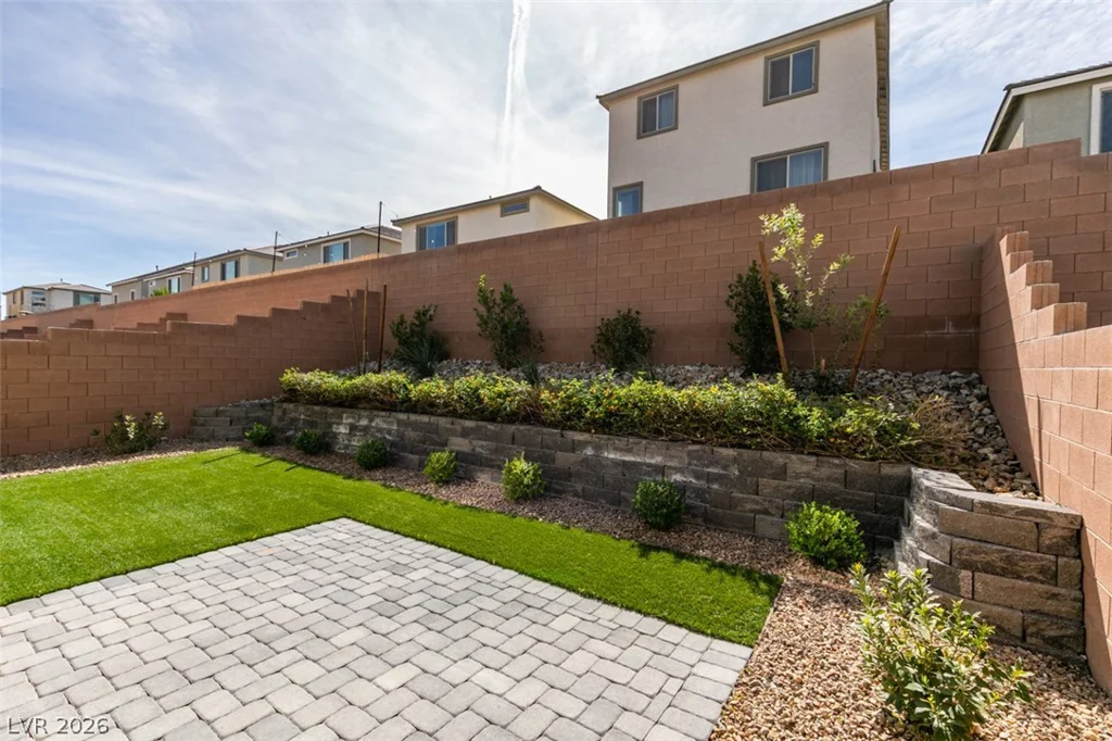 10347 Restless River, Las Vegas, NV 89141
