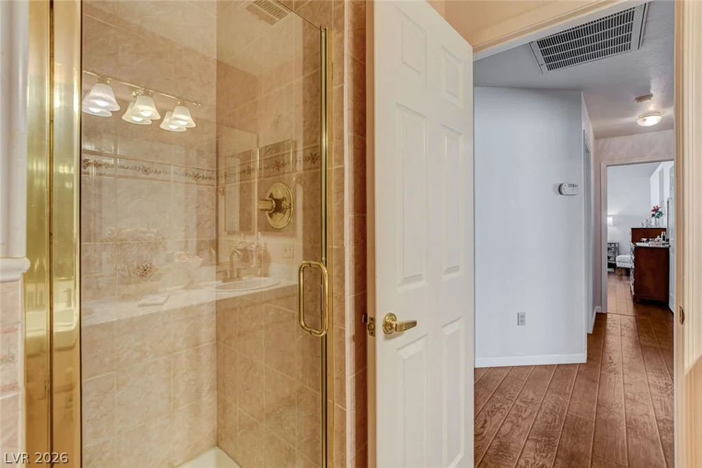 8213 Arch Bay, Las Vegas, NV 89128