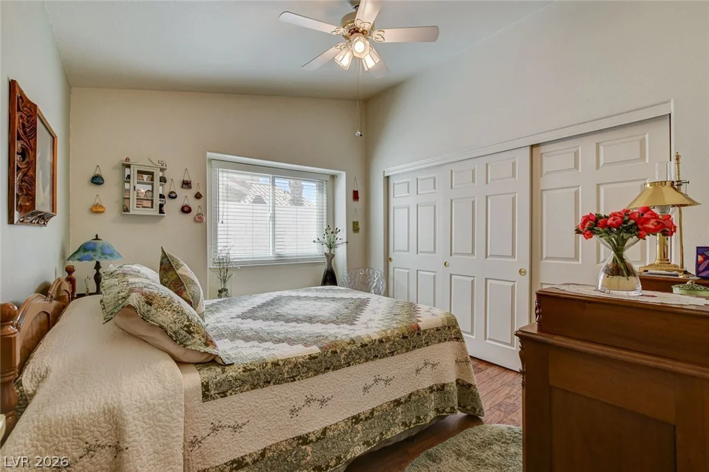 8213 Arch Bay, Las Vegas, NV 89128