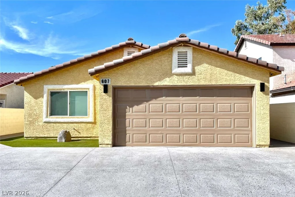 607 Oldham, Henderson, NV 89014
