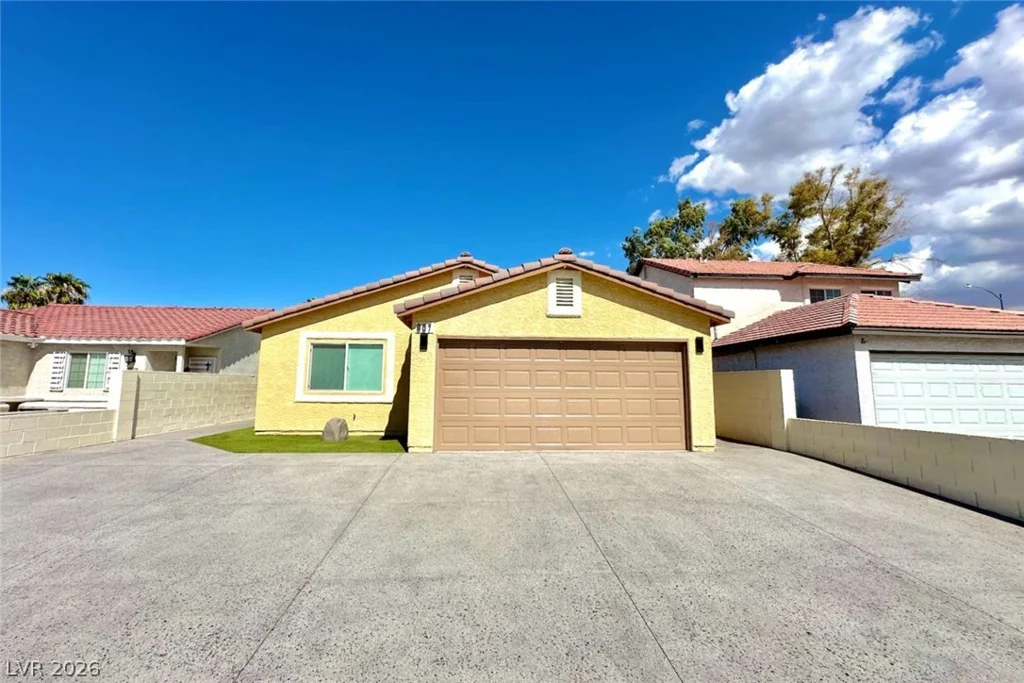607 Oldham, Henderson, NV 89014