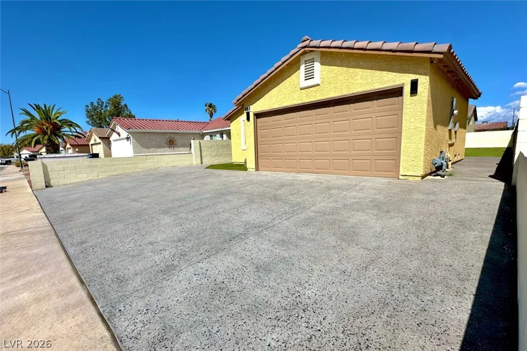 607 Oldham, Henderson, NV 89014